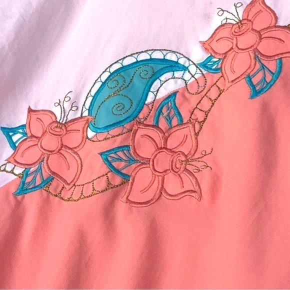 Vintage Bon Worth Women's Embroidered Top Pullover Grandma Blouse fits L-XL - Picture 2 of 6